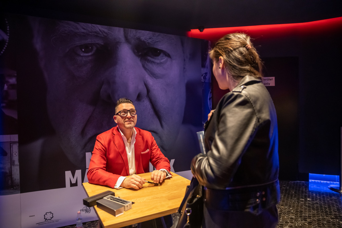 2022.04.30., Filmvetítés a Mammutban - 50