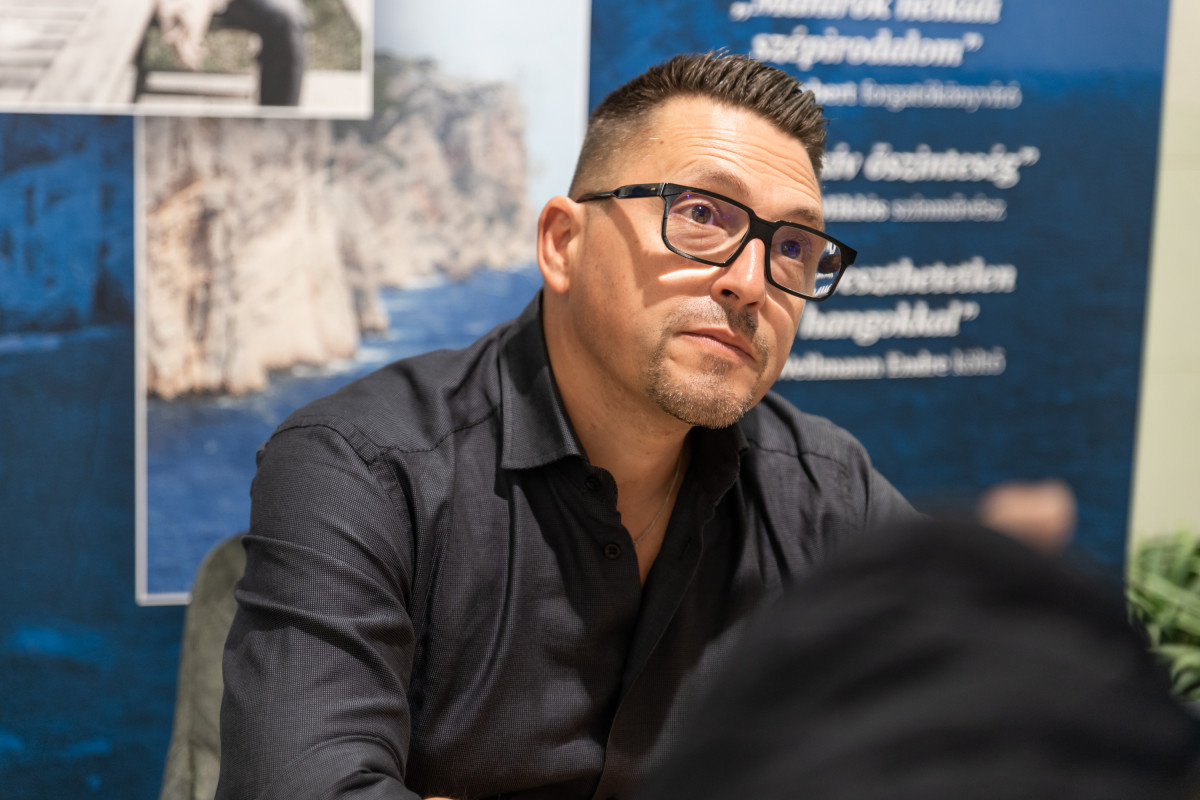 2019.09.29., Sajtótájékoztató és dedikálás - 53