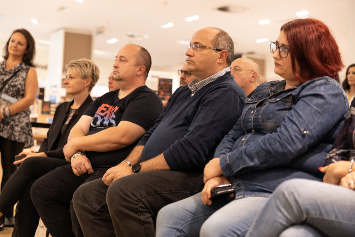 2019.09.29., Sajtótájékoztató és dedikálás - 33